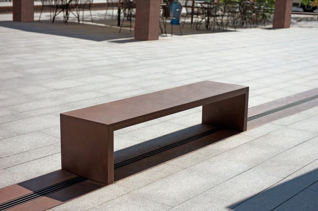 mobilier urbain jardinière